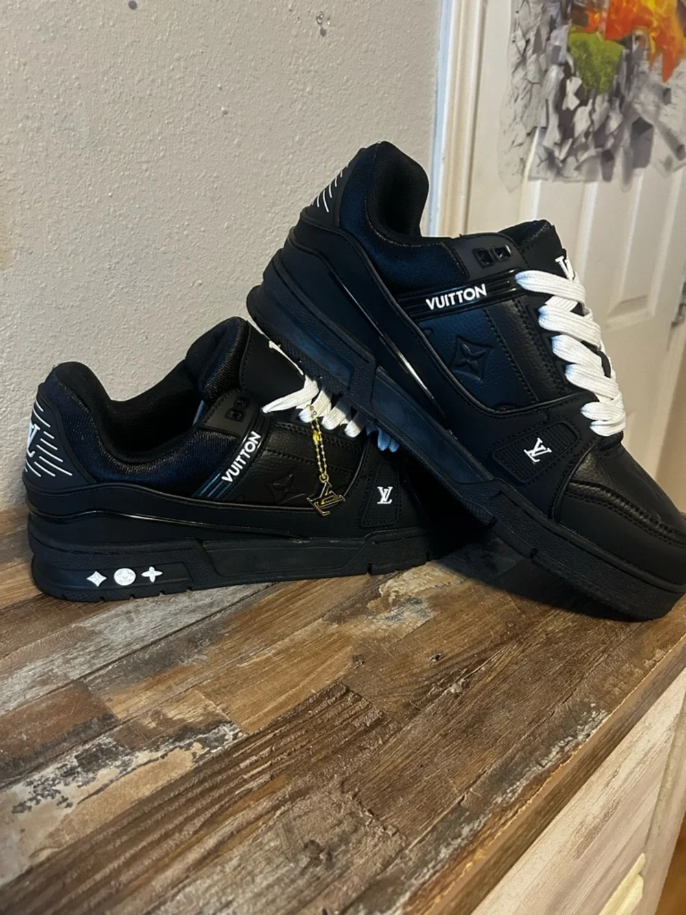 Louis Vuitton Men's Black Sneakers with White Accents - Picture 4 of 4